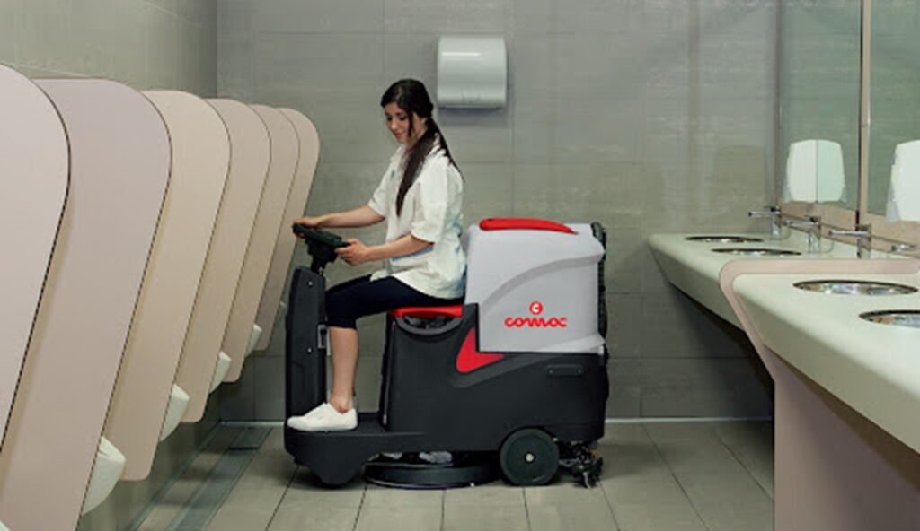 چرا استفاده از اسکرابر در کارخانه سوسیس و کالباس ضروری است؟