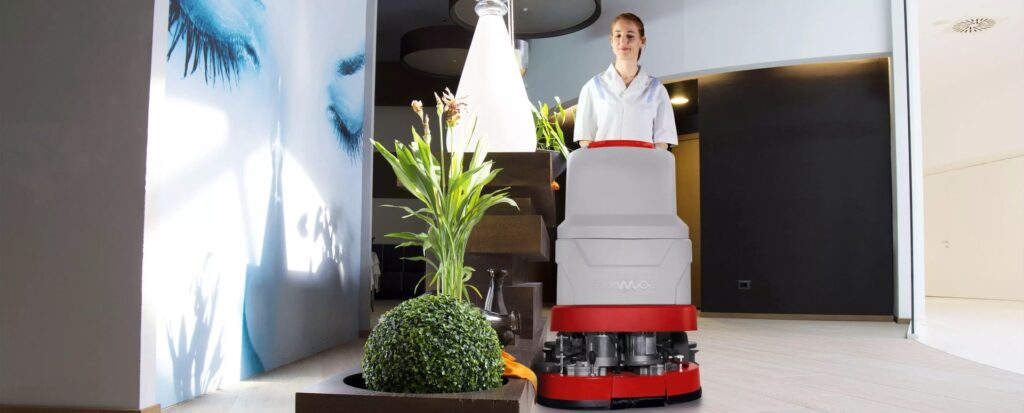 چرا استفاده از اسکرابر در کارخانه سوسیس و کالباس ضروری است؟