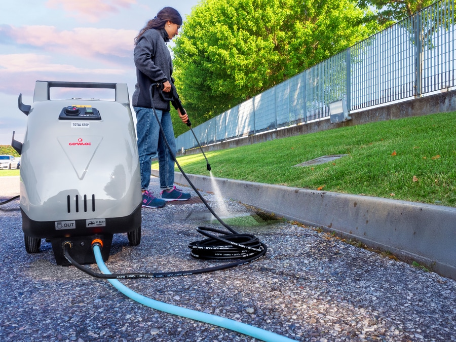 ابزار محاسبه‌گر آنلاین انتخاب دستگاه نظافت صنعتی برای شما