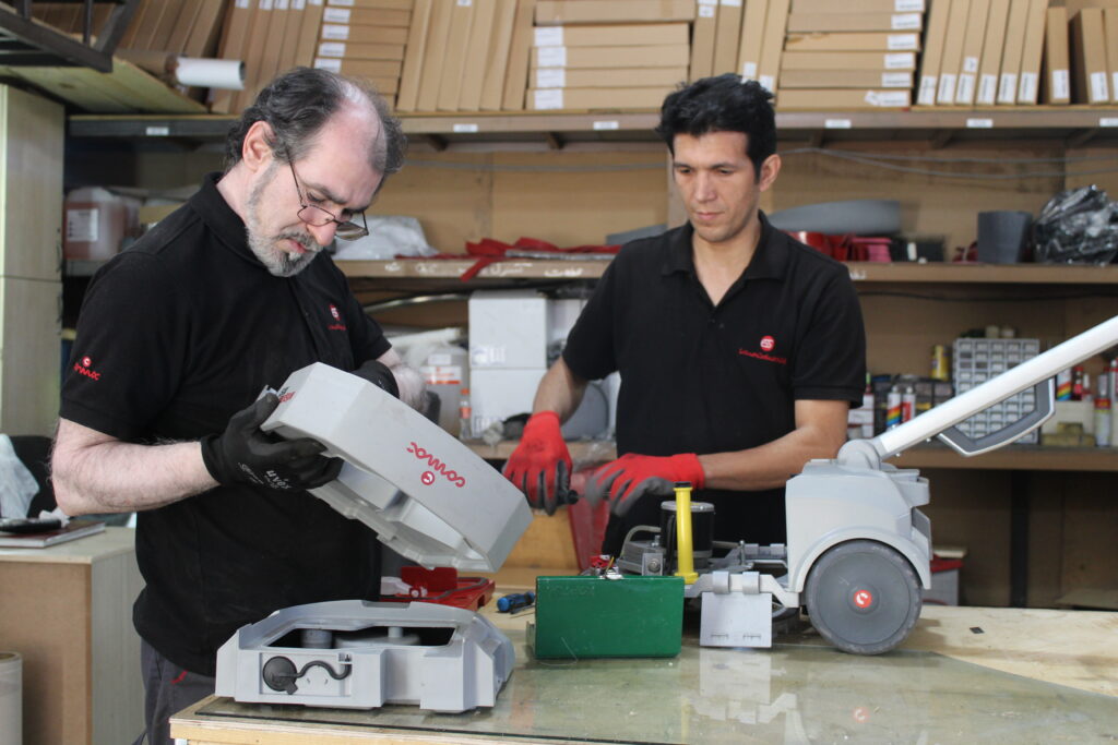 تعمیرات اسکرابر صنعتی و زمین شوی در محل